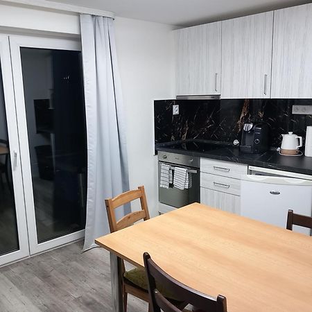 Apartmany De-Lu Blansko Bagian luar foto