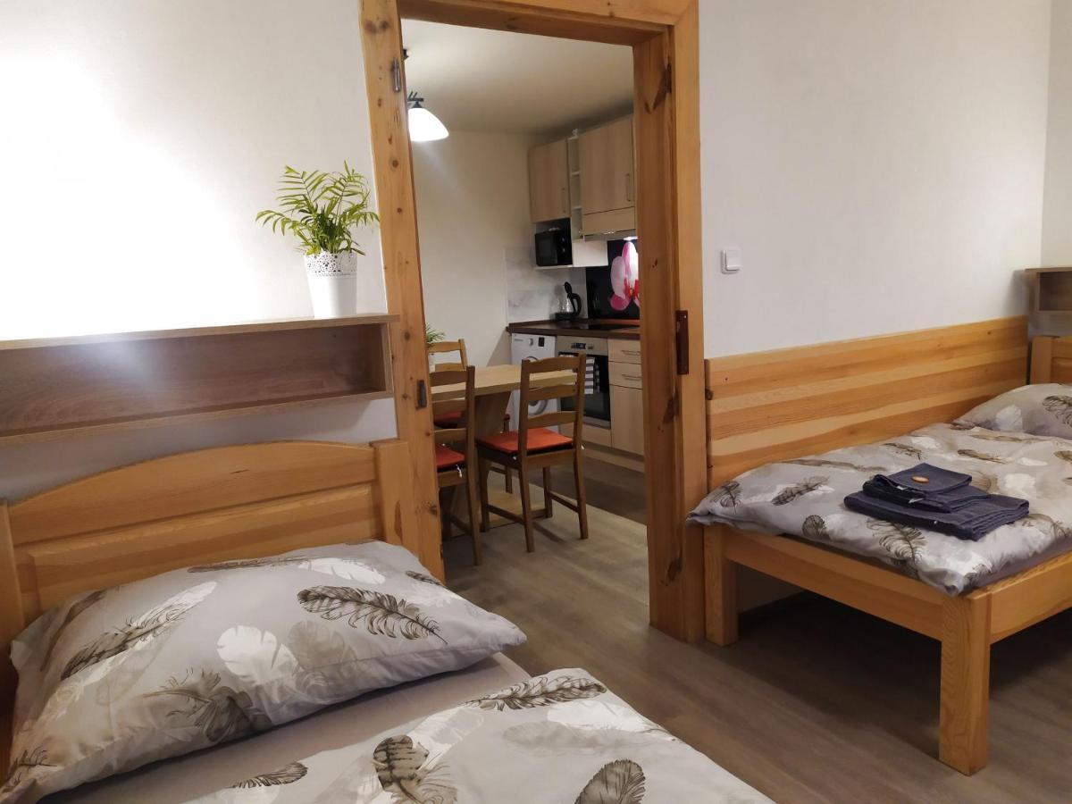 Apartmany De-Lu Blansko Bagian luar foto