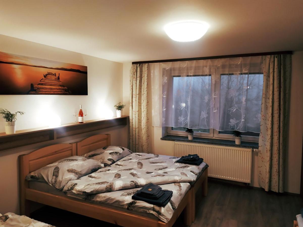 Apartmany De-Lu Blansko Bagian luar foto