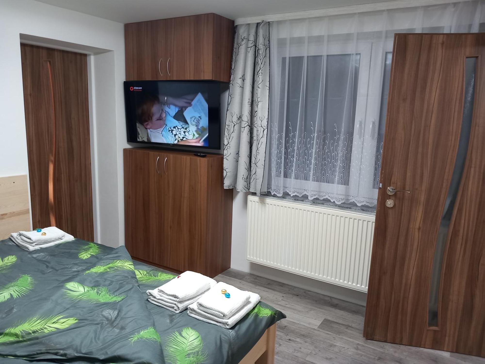 Apartmany De-Lu Blansko Bagian luar foto